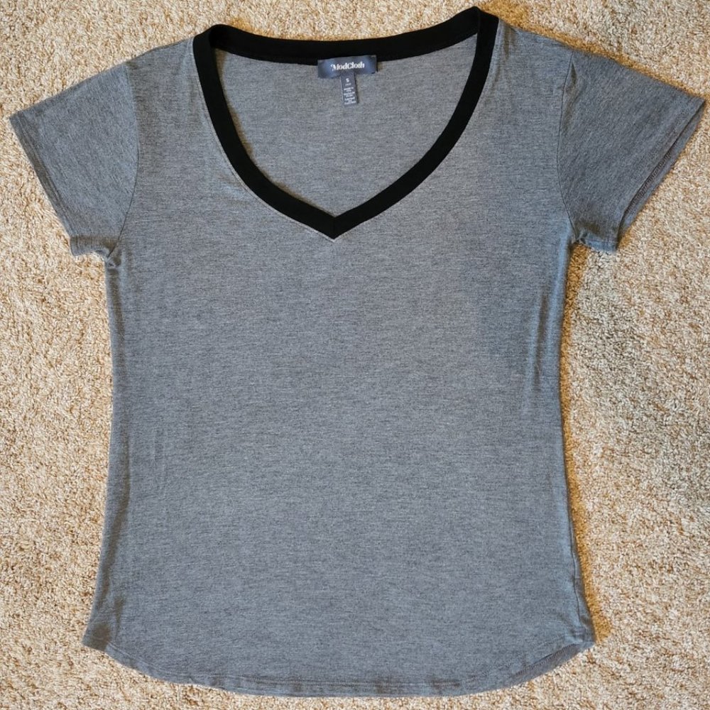 Modcloth V-Neck Tee